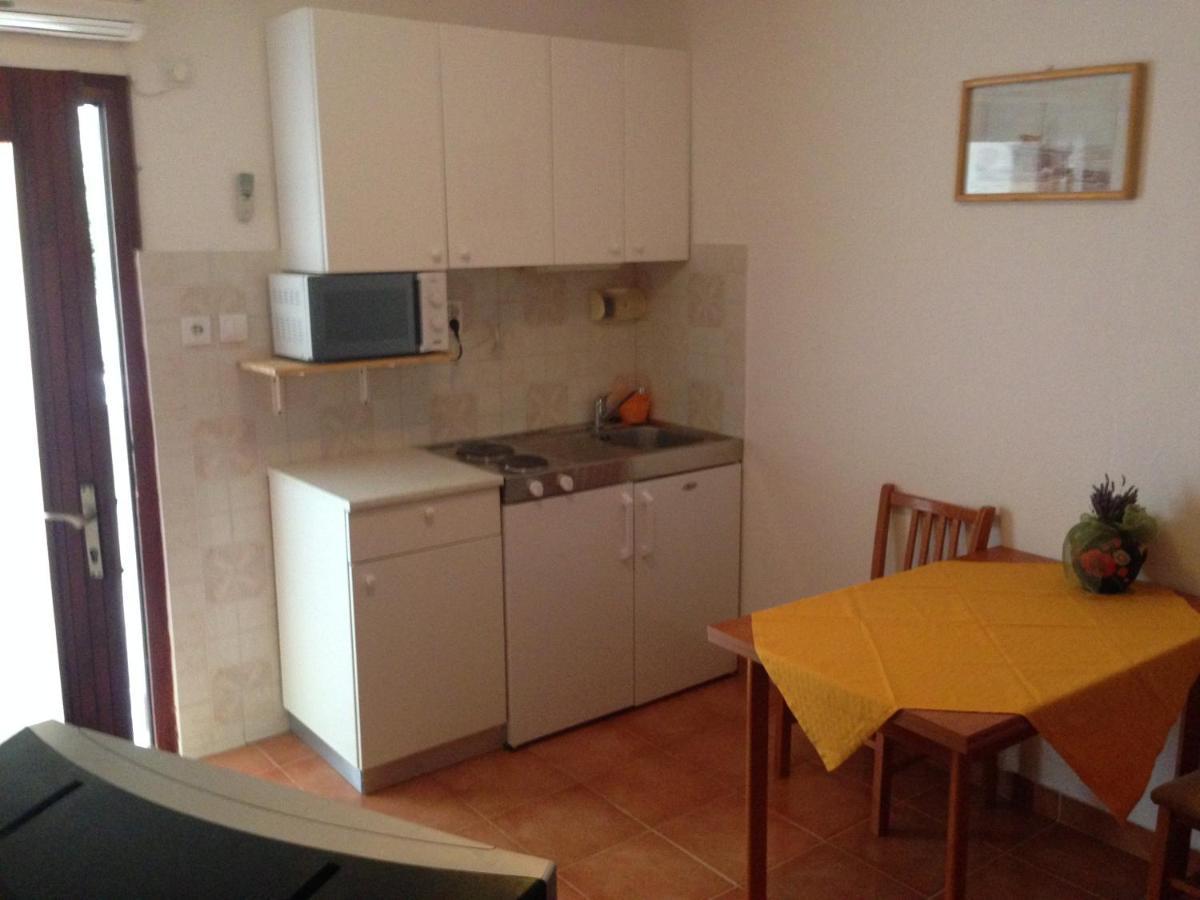 סבטה נדלייה B&B Pansion Jure Matijevic מראה חיצוני תמונה